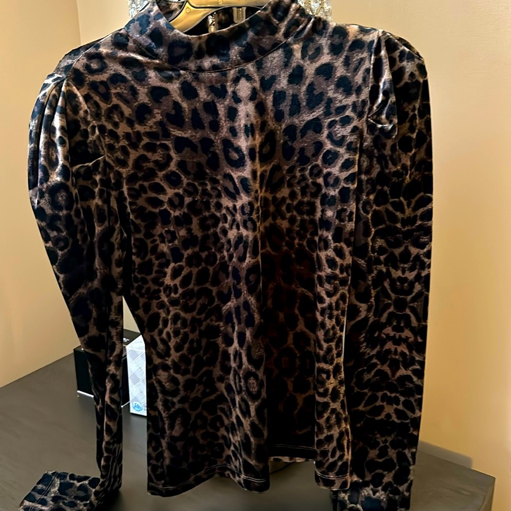 Leopard Print, Valore Turtleneck Blouse Size Small - image 1